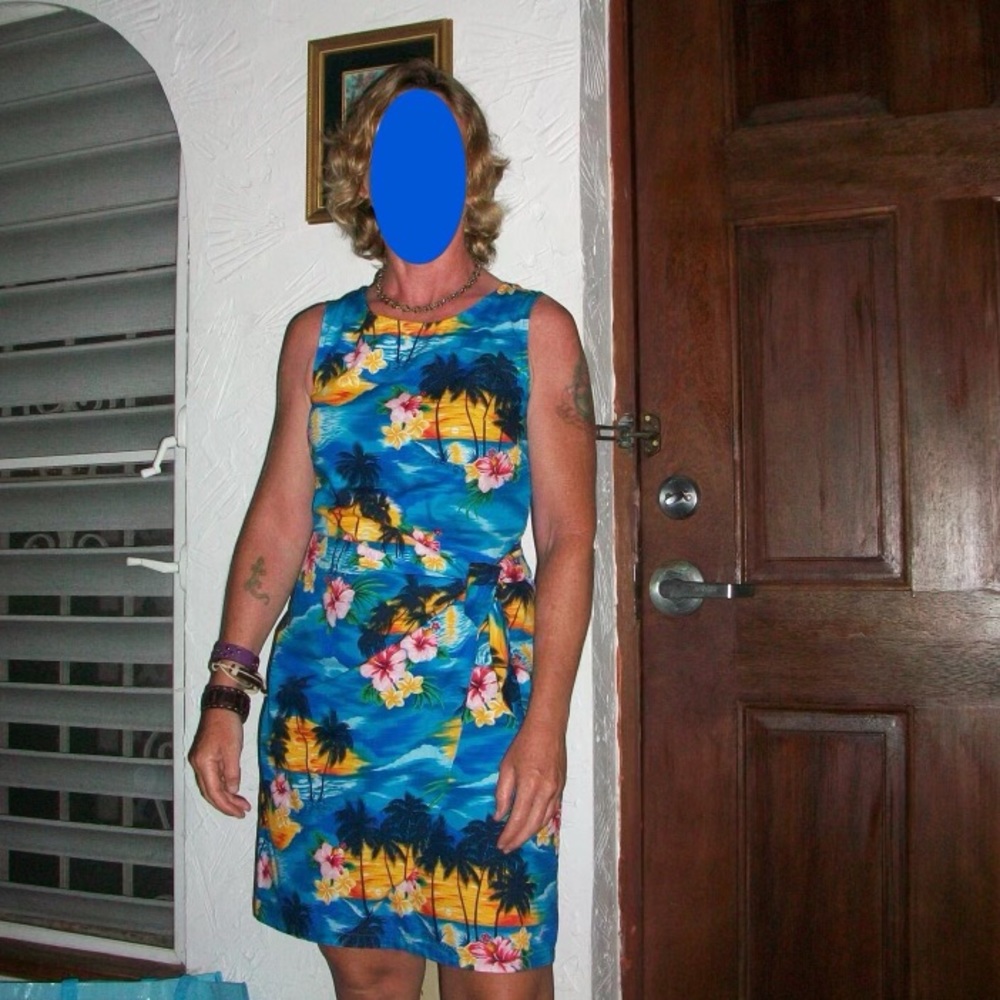 Genuine Hawaiian made dress